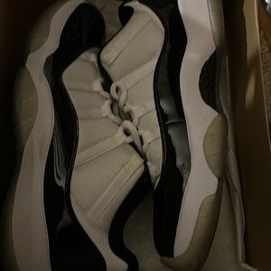 Jordan 11 retro